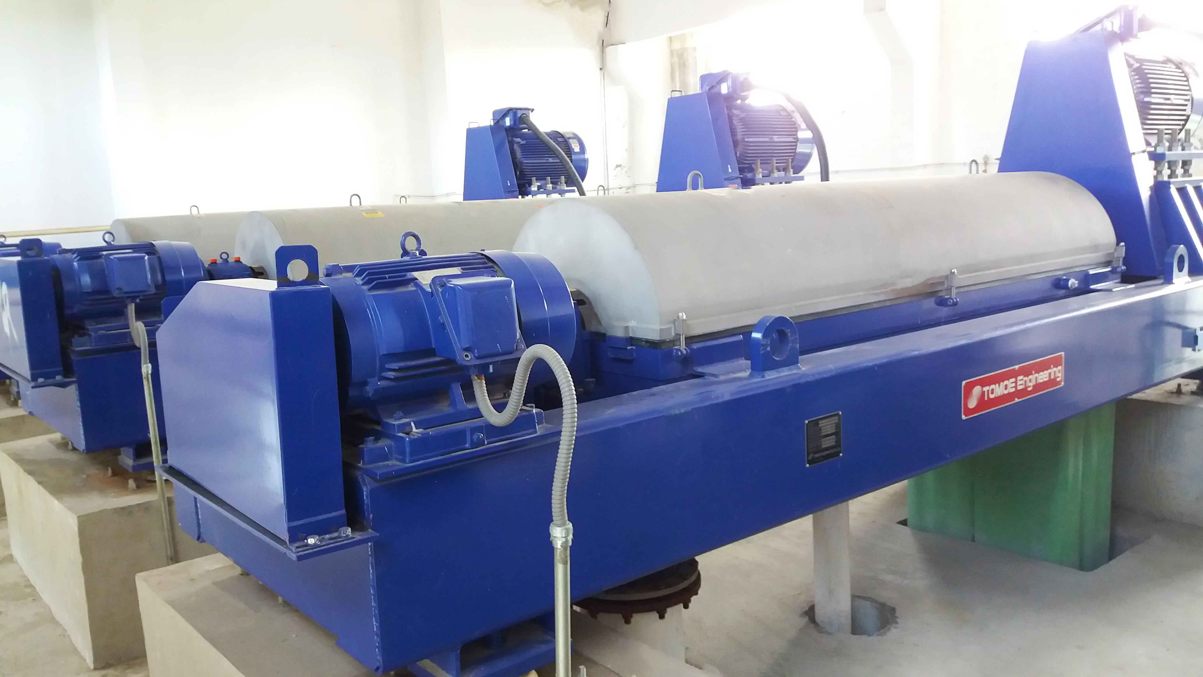 陜西某廠巴工業(yè)P-V55980A臥螺離心機維修