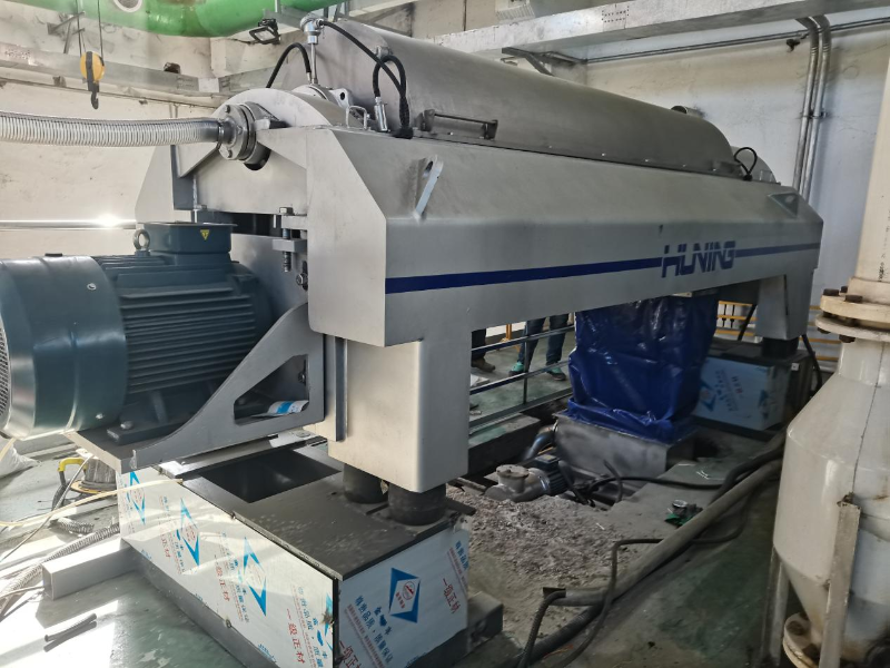 離心機,臥螺離心機