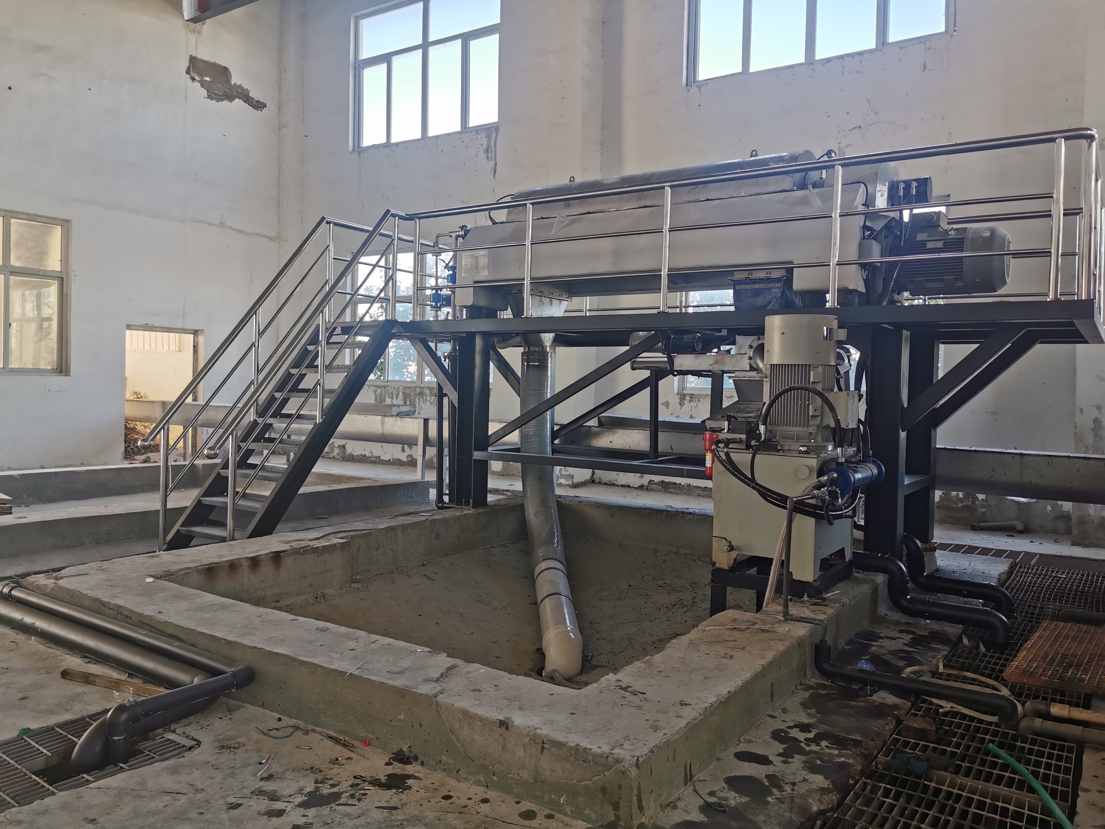 琥寧臥螺離心機(jī)